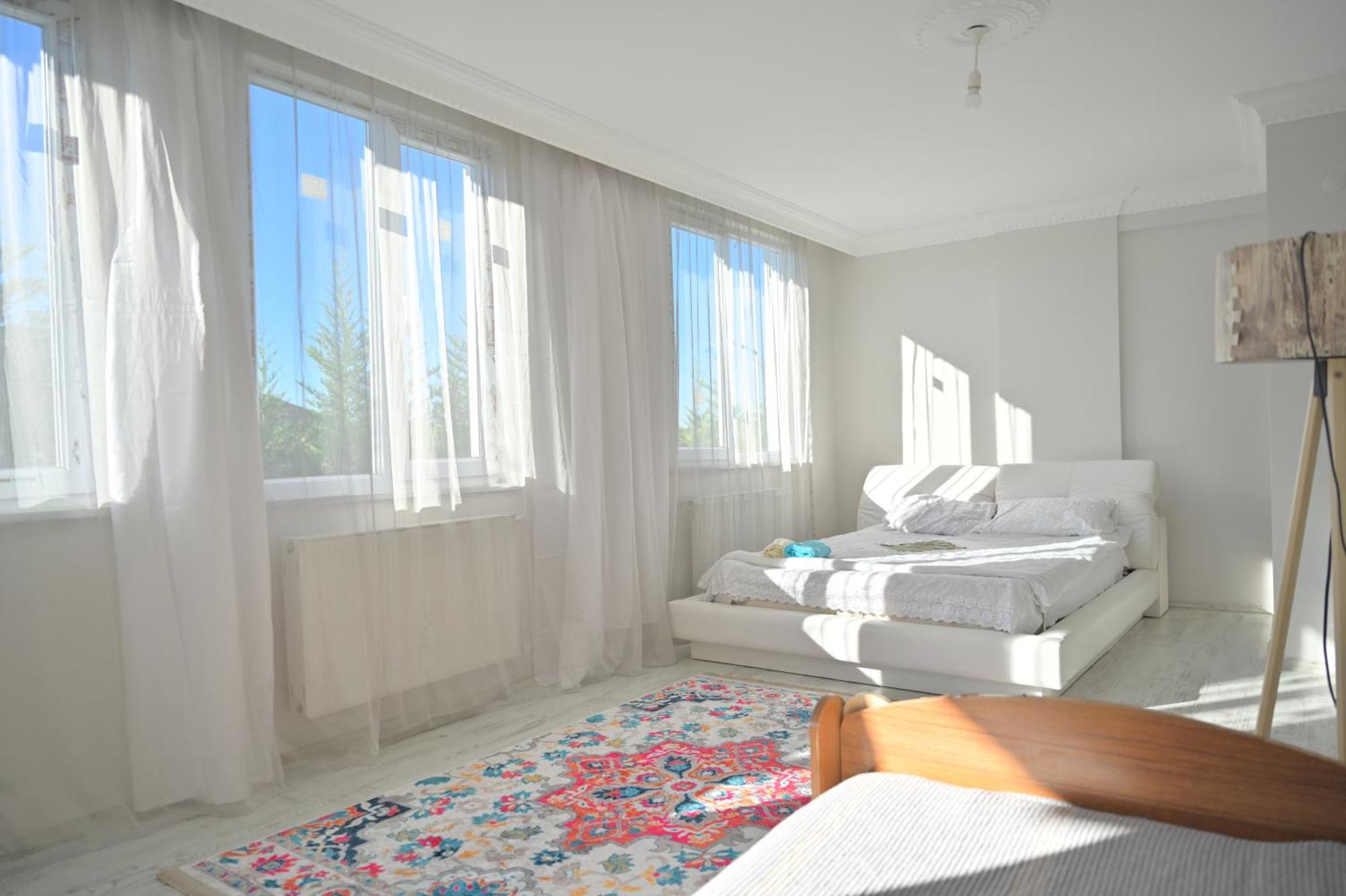 Ahmet Teacher Hotel,6 Minutes From The Airport Arnavutkoy Exterior foto
